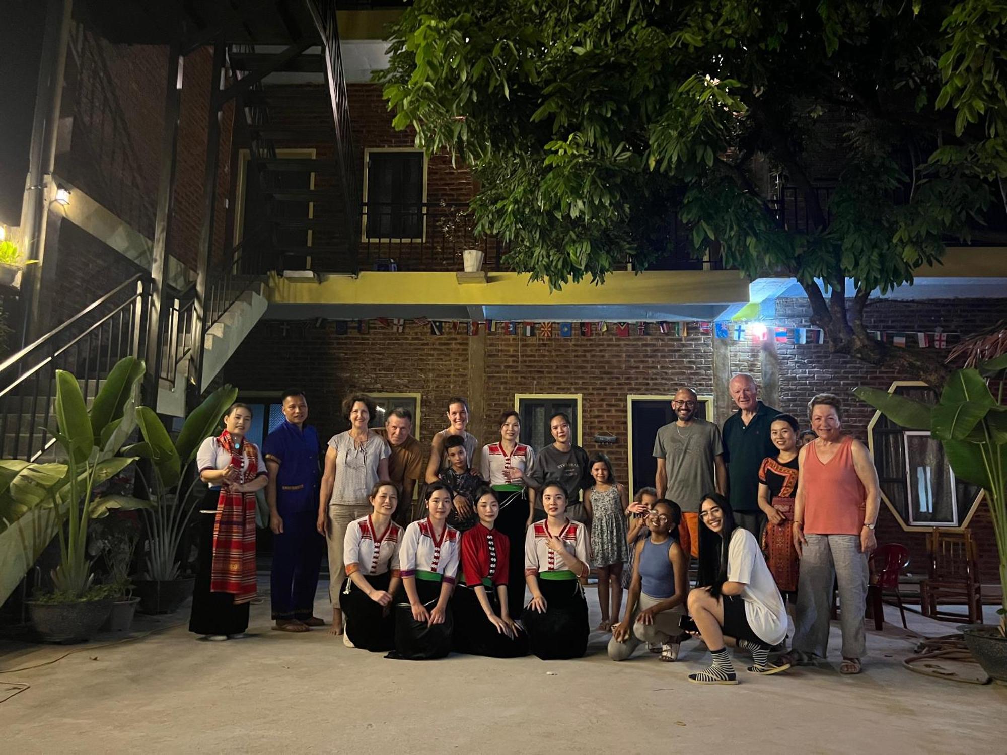 Hakuna Matata Homestay 마이쩌우 외부 사진