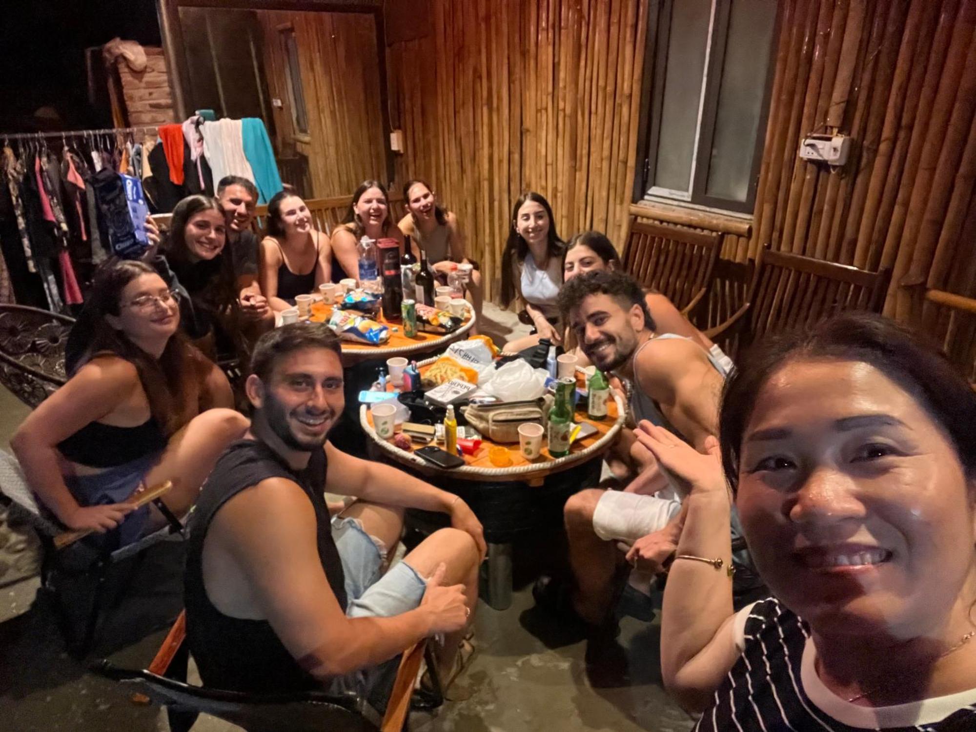 Hakuna Matata Homestay 마이쩌우 외부 사진