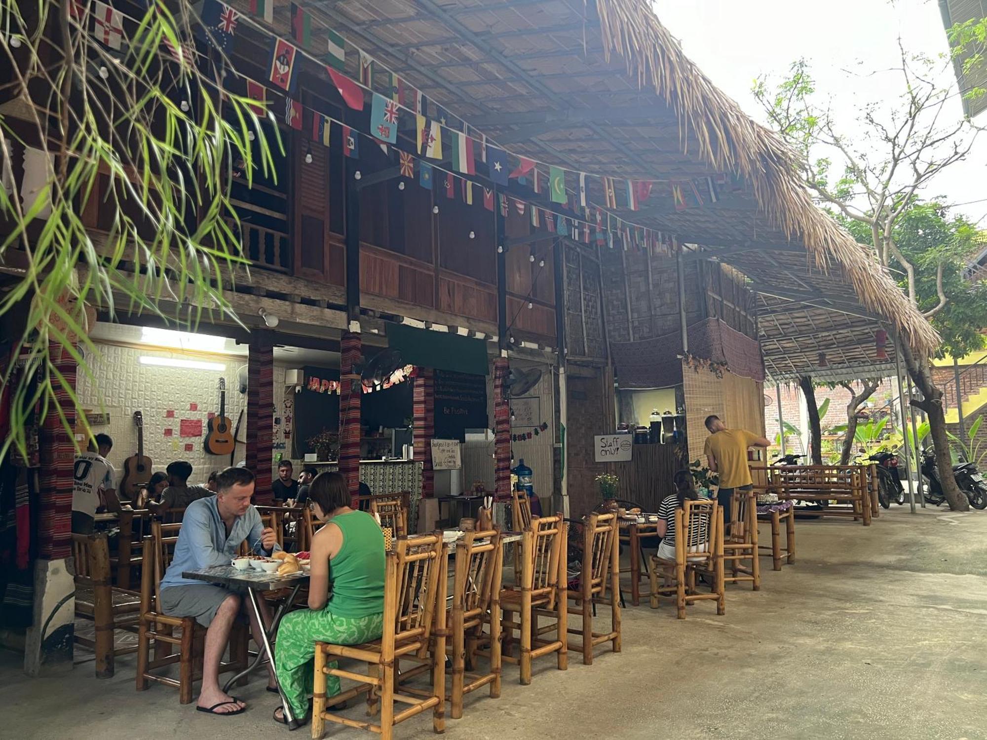 Hakuna Matata Homestay 마이쩌우 외부 사진