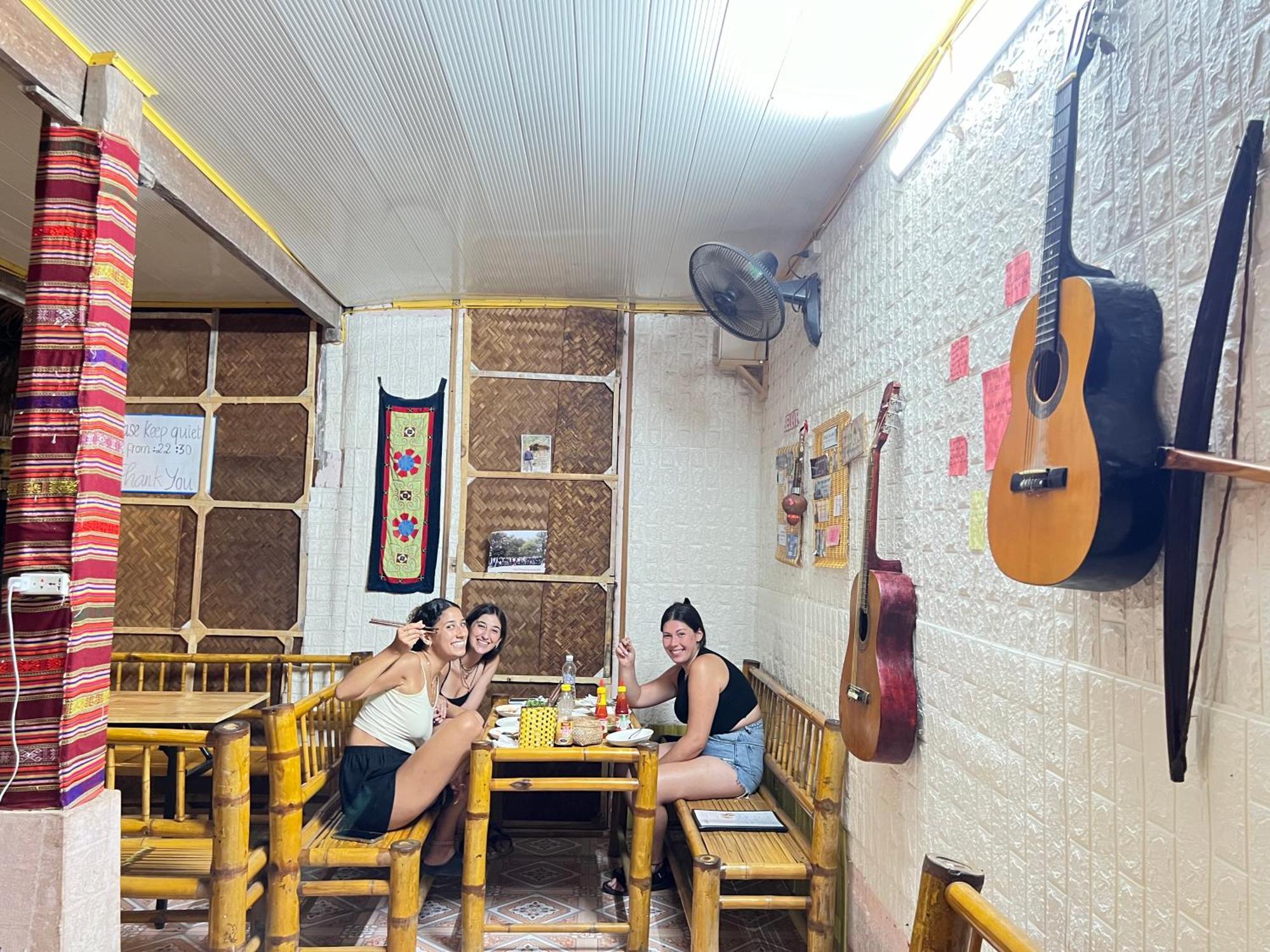 Hakuna Matata Homestay 마이쩌우 외부 사진