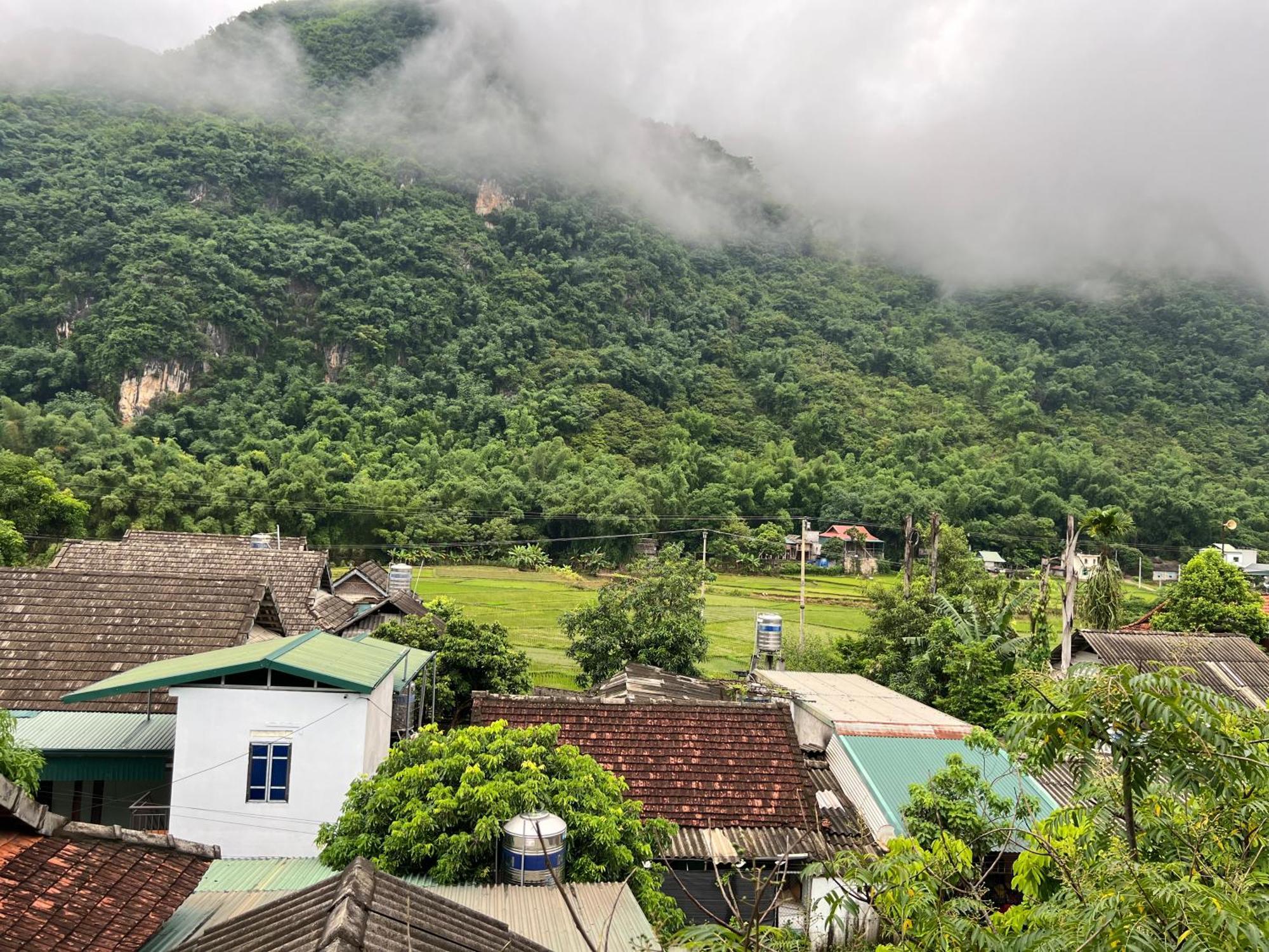 Hakuna Matata Homestay 마이쩌우 외부 사진